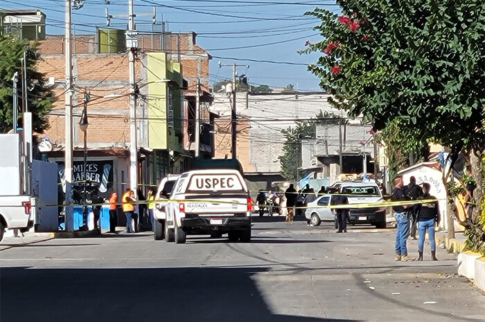 Son tres asesinados en Téjaro: dos hombres descuartizados y una mujer baleada