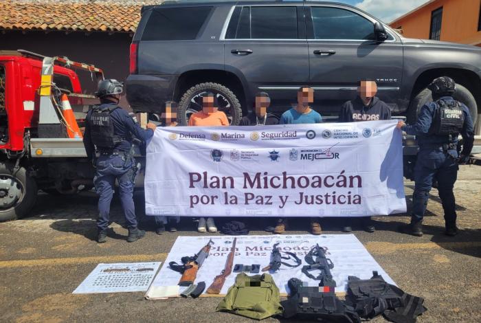 SSP detiene a 5 personas en posesión de armas de fuego y droga