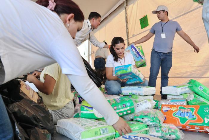 Suma 100 mil pañales entregados Jalo por las Mamás