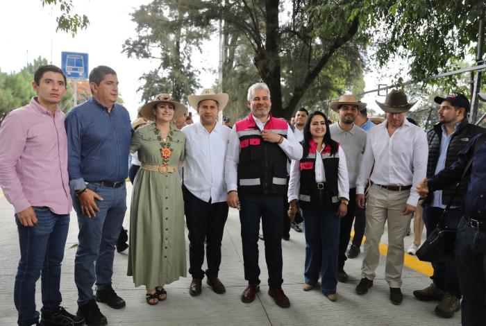 Supervisa Bedolla segunda fase de obras en Paseo de la Revolución, en Uruapan