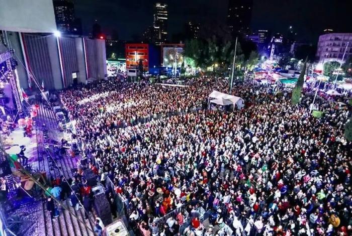 Suspenden verbena popular del 15 de Septiembre en Iztapalapa tras explosión de pipa