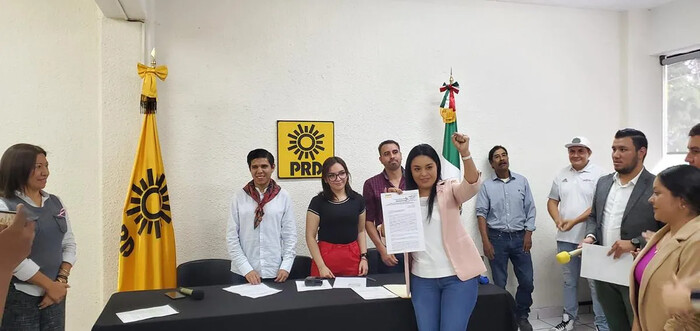 Susy Ruiz formaliza precandidatura a alcaldía de Irimbo por PRD