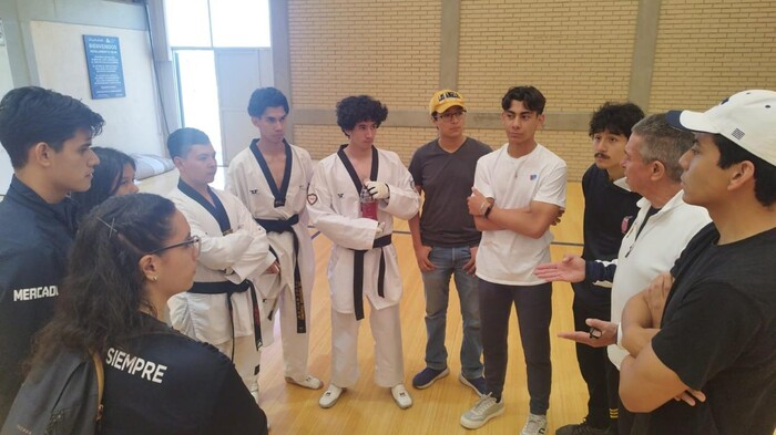 Taekwondoínes nicolaitas irán en busca de un lugar en la Universiada Nacional, tras lograr el pase regional