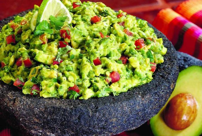Tancítaro buscará romper récord mundial con el guacamole más grande del mundo
