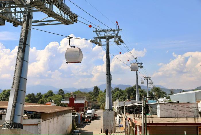 Teleférico de Uruapan alcanza el 99.4% de avance