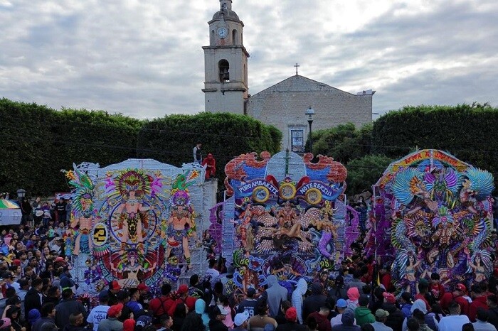 Todo listo para los monumentales toritos de petate de Tarímbaro; cronista nos cuenta cómo nació la tradición