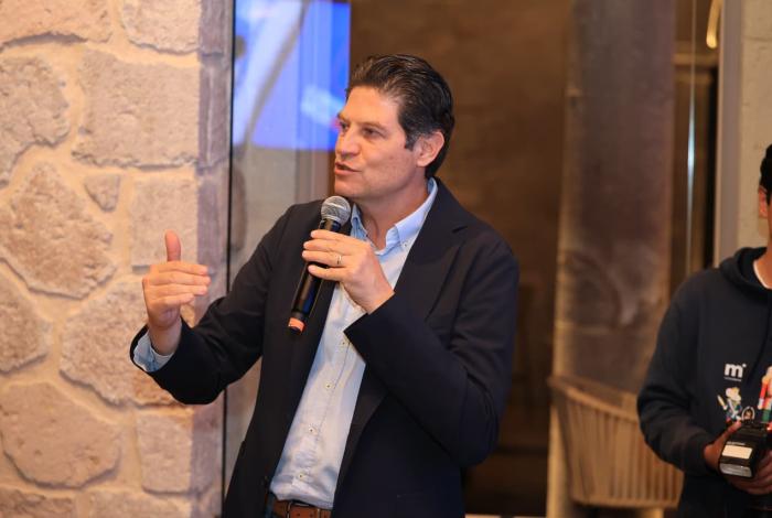 Todos debemos participar en la construcción de La Paz: Alfonso Martínez