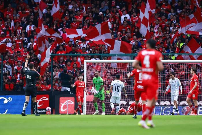 Toluca domina el Apertura 2025 con una victoria más