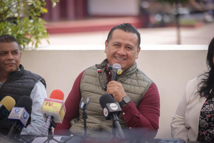 Torres Piña inicia en Zacapu recorridos por la Defensa de la Soberanía Nacional