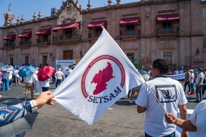 Trabajadores de salud tomarían éreas administrativas de centros de primer nivel