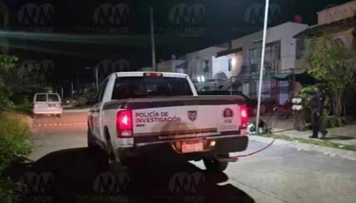 Trágico asesinato de hombre en OXXO de Jungapeo