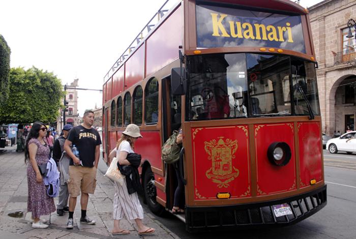 Tranvías Kuanari esperan ocupación total en Semana Santa e invitan a redescubrir Morelia