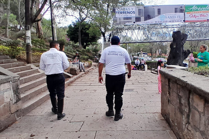 Tras denuncias de acoso implementan operativo en escaleras de Santa María