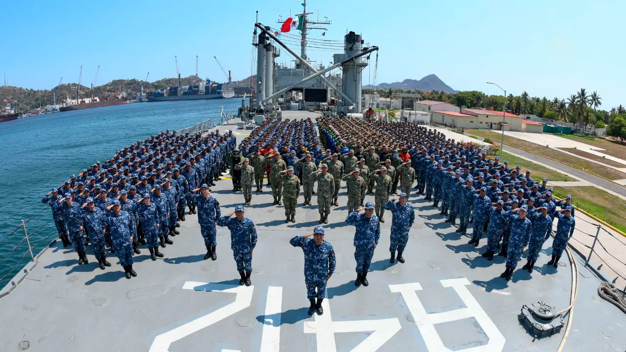 Tras tragedia en Nueva York, cadetes retoman su formación a bordo del Usumacinta