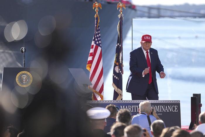 Trump se mofa de la reacción de Sheinbaum cuando él le cambió el nombre al golfo de México