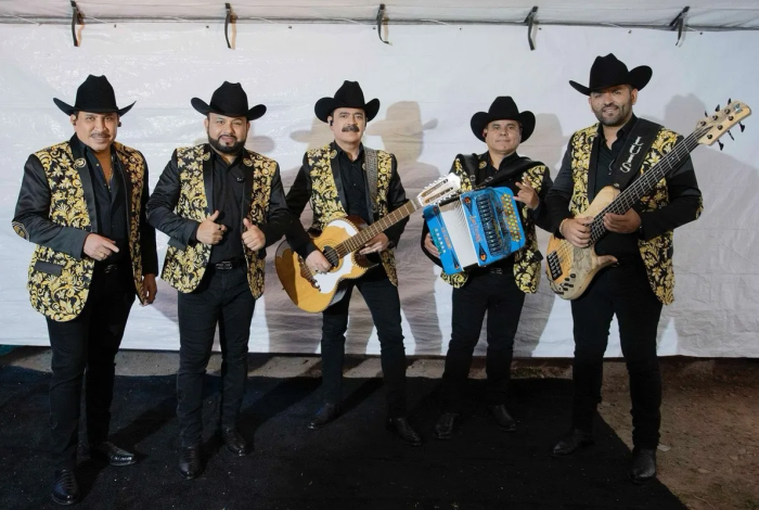 Tucanes de Tijuana reconocen cantar “adrede” corridos en Chihuahua tras pagar multa