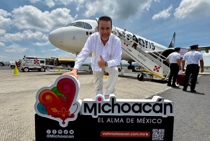 Turismo internacional lidera el tráfico aéreo en Michoacán