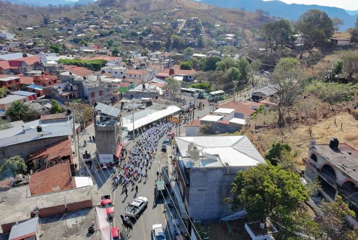 Tzitzio, a 90 años, entre incendios y sin medicinas: Federación ‘poco voltea a vernos’