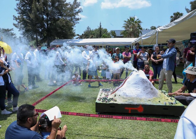 UMSNH se alista para la Feria de Ciencias más grande de México