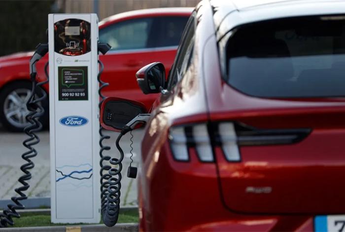 Un 25% de los coches vendidos en el mundo durante 2025 fueron eléctricos