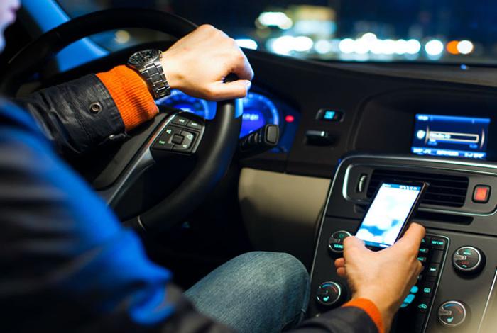 Un error puede costarte todo: malos hábitos al volante aumentan en fiestas de fin de año