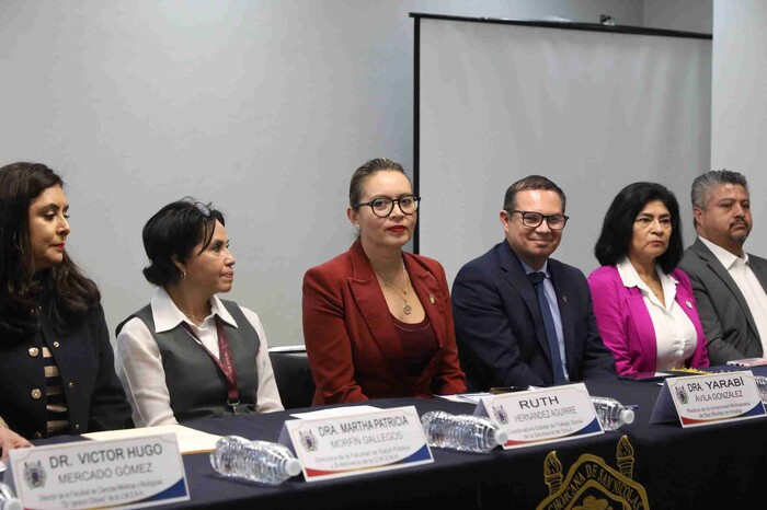 Un éxito la apertura de la Licenciatura en Trabajo Social; Rectora asiste a la conmemoración del primer aniversario