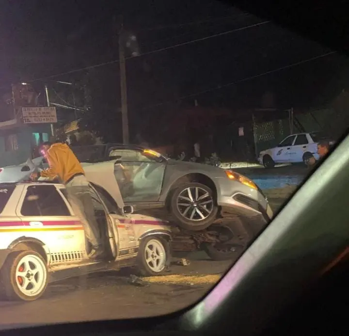 Un herido deja brutal choque en Uruapan
