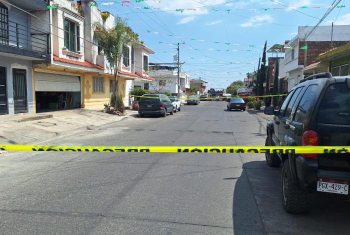 Un muerto y un herido, tras agresión armada en la colonia Palito Verde, de Uruapan