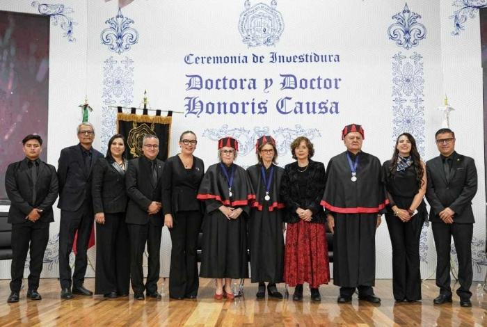 Universidad Michoacana reconoce trayectorias excepcionales, otorga el Grado Doctora y Doctor Honoris Causa