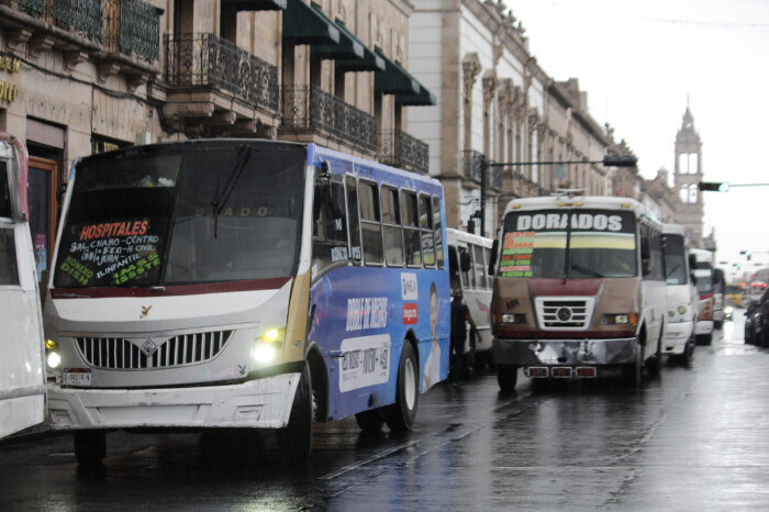 "Urbanos de otros estados operan aquí", razón por la que transportistas colapsan Morelia