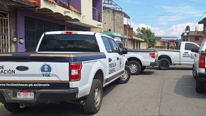 Uruapan: Sujetos armados asesinan a motociclista y secuestran a su acompañante