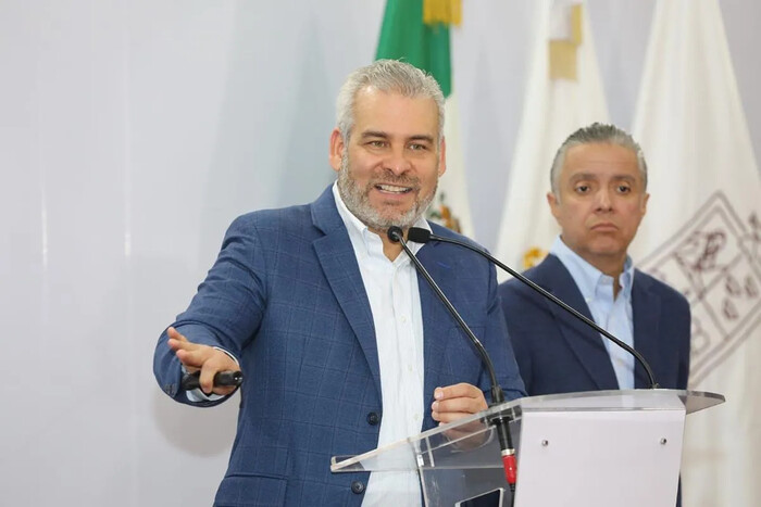 Van 9 mil 438 mdp a infraestructura estatal: Bedolla