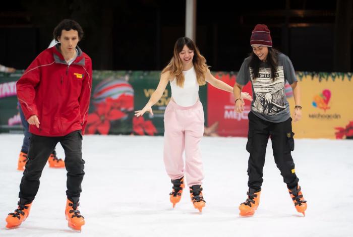¿Vas a la pista de hielo de la Villa Navideña? Esto debes saber