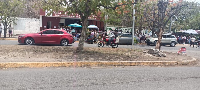 #Video | Atiende SSM a jóvenes intoxicados en Apatzingán