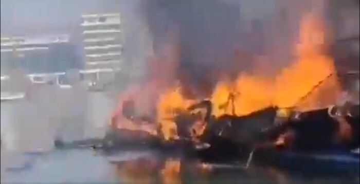 #Video | ¡Caos en la Marina Mazatlán! Dos embarcaciones arden en llamas, provocando graves daños