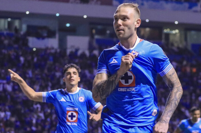 #Video | Cruz Azul vence 2-1 a Puebla y es el primer equipo clasificado a la Liguilla