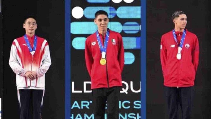 Video: Diego Villalobos gana medalla de oro en final de Mundial de natación artística