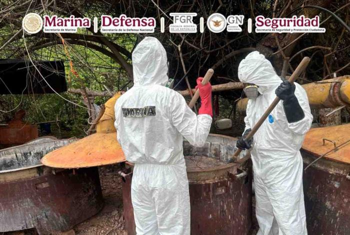 #Video | En un operativo en Culiacán, neutralizan laboratorio para la fabricación de drogas sintéticas