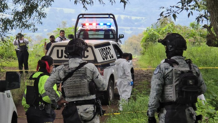 #Video | Hallan a 3 hombres ejecutados cerca de la Morelia-Pátzcuaro