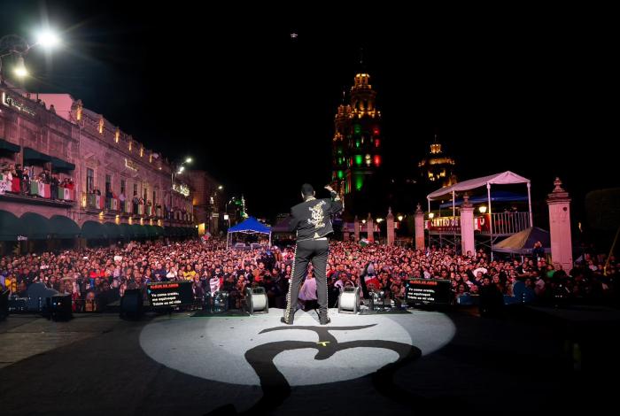 #Video | Morelia se viste de patria: miles de voces acompañan a Pepe Aguilar en una noche histórica