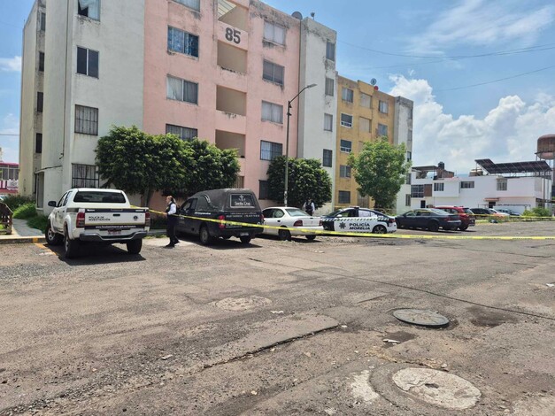 #Video | Mujer de la tercera edad fallece tras caer por escaleras en su vivienda