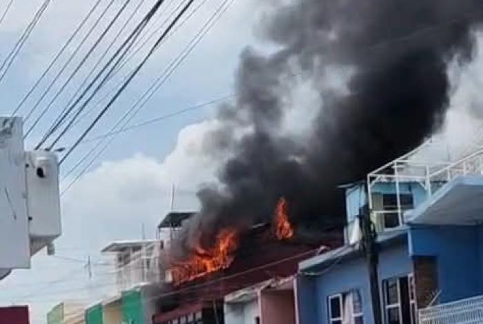 #Video | Se incendia una casa en la colonia Industrial, al norte de Morelia
