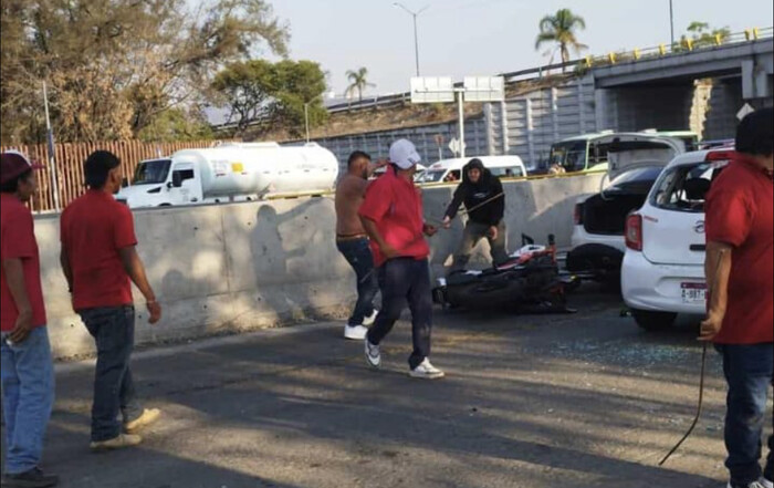 #Video | Se registra riña entre taxistas y trabajadores de apps de transporte en Morelia