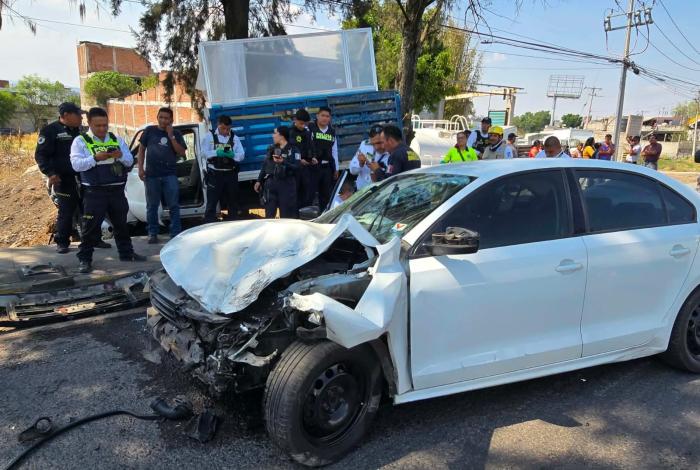 #Video | Tráiler robado ocasiona choque múltiple en la Morelos Norte de Morelia; hay cuatro heridos