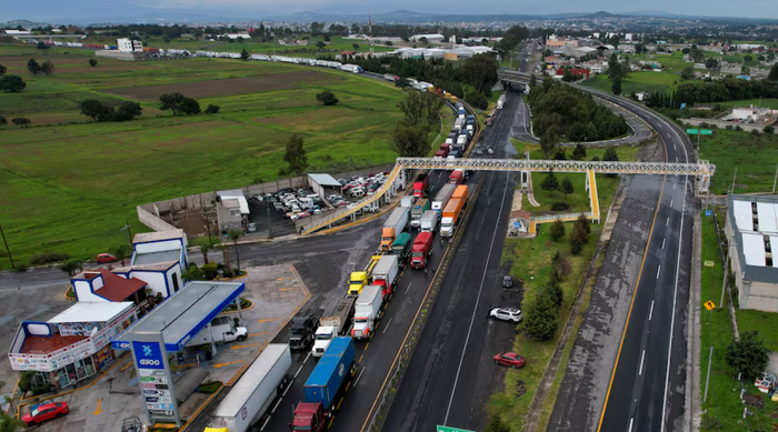 #Video #UltimaHora | Después de 48 horas de caos, la México-Puebla ve liberado un carril gracias a acuerdo entre ejidatarios y Gobernación