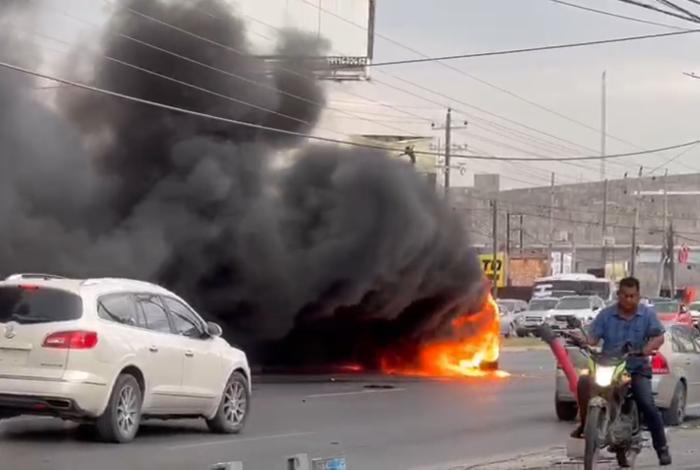 #Videos #ImágenesFuertes | Atentan y as3sinan a Ernesto Cuitláhuac Vázquez Reyna, delegado de la FGR en Tamaulipas