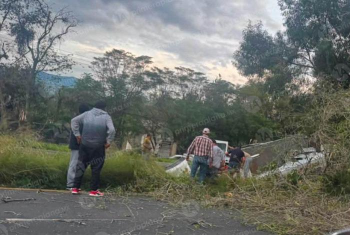 Volcadura en la Morelia-Pátzcuaro deja un mu3rto