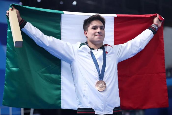 World Aquatics nombra a Osmar Olvera como el mejor competidor del Mundial de Singapur 2025
