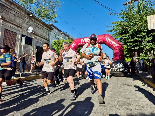 Éxito total en la primera Carrera del Café El Encuentro y Nambushelis MP en Charo