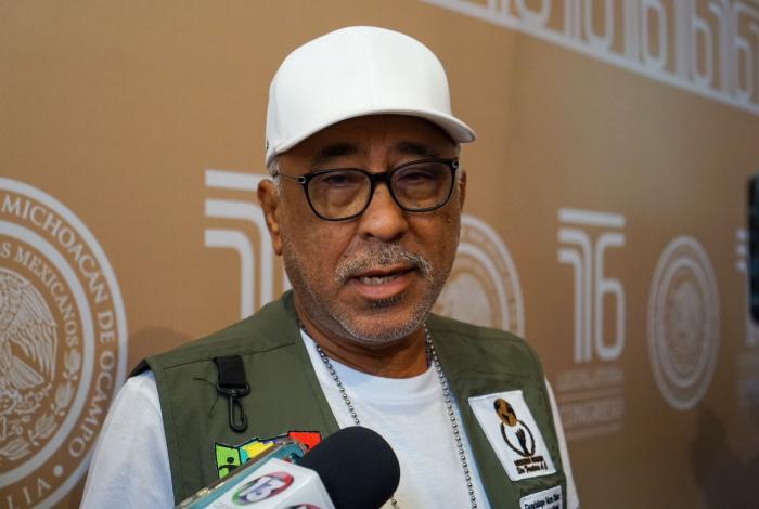 Yo no voy a tomar las armas, pero la delincuencia no para: Lupe Mora